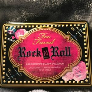 Too faced pallet